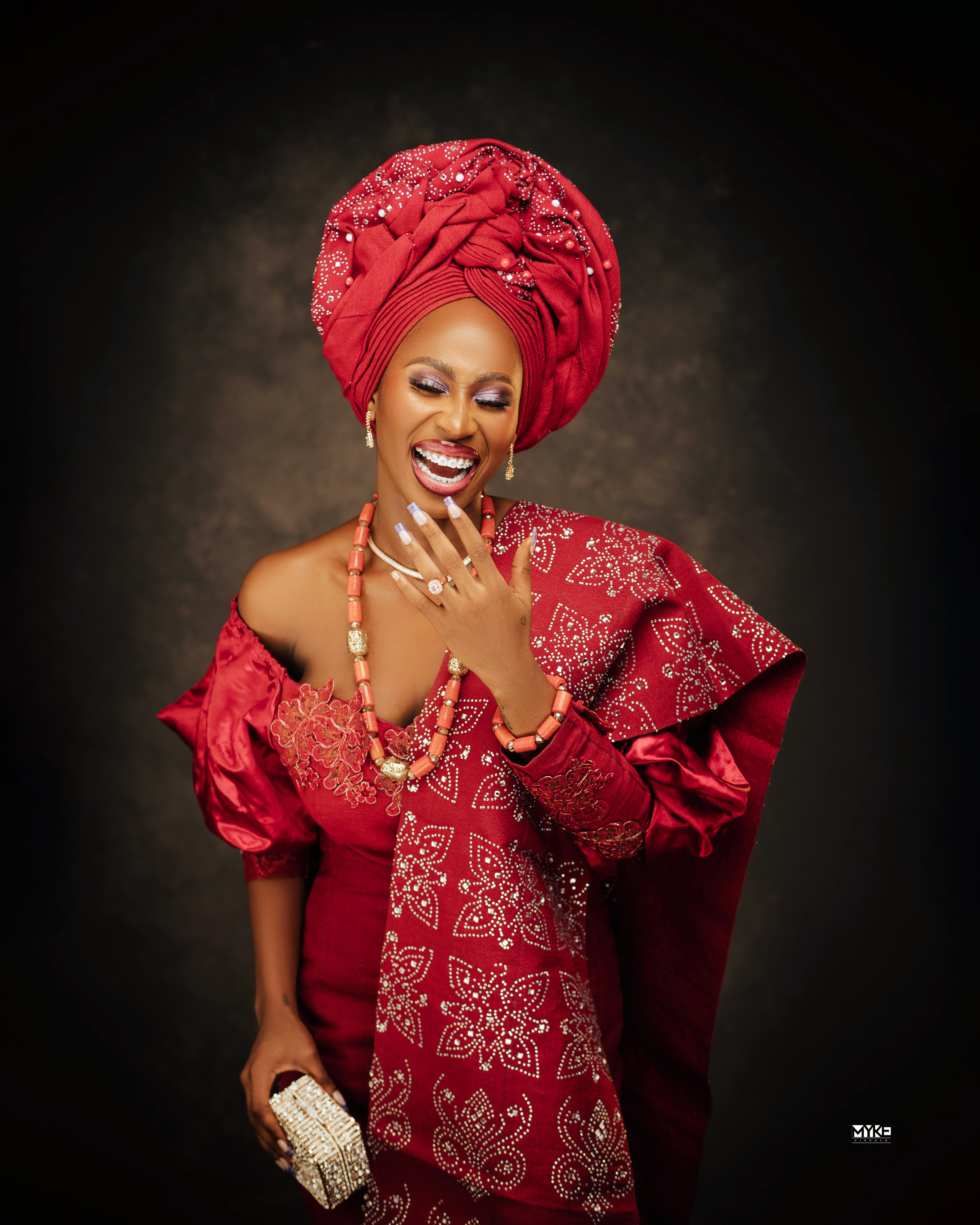 Wedding editorial detail